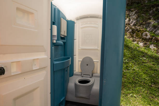 Portable Toilet Options We Offer in Palestine, TX